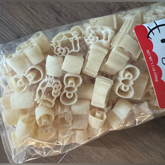 HELLO KITTY-NWT Fun Shaped Pasta (collectors item) - Picture 6 of 7